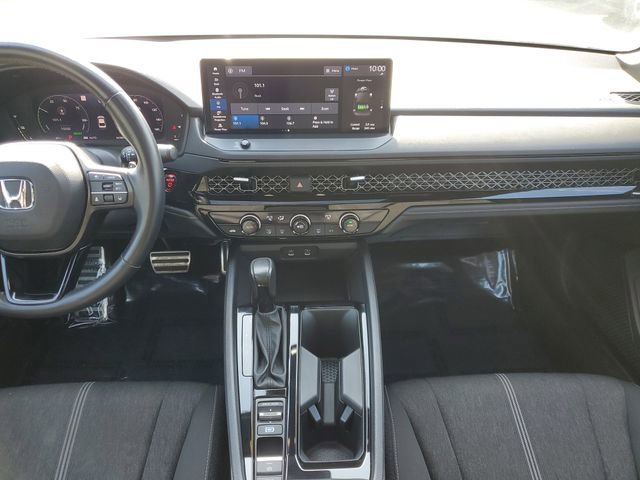 Used 2023 Honda Accord Sport image 11