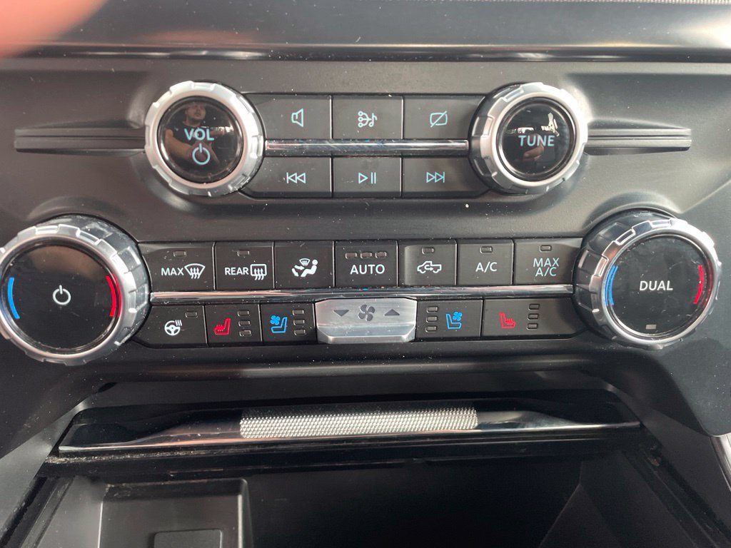 Certified 2024 Ford F150 Lariat w/ FX4 Off-Road Package AWD/4WD image 18