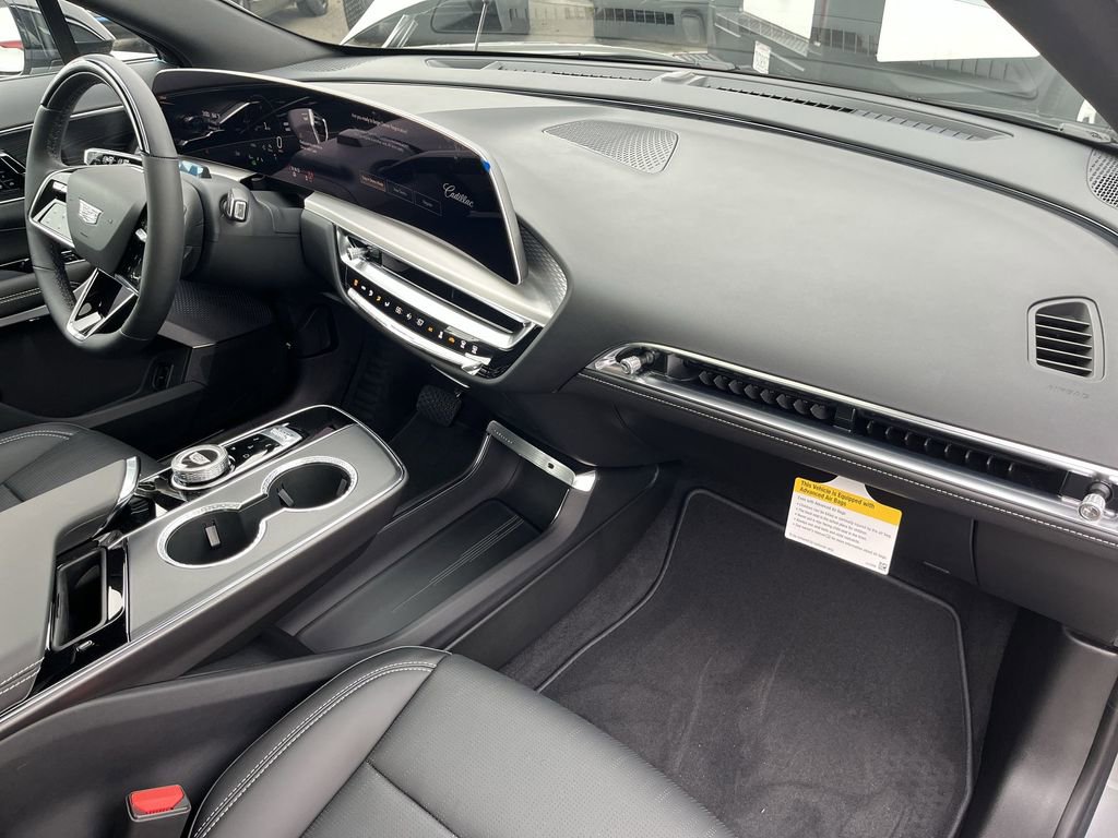 New 2026 Cadillac Lyriq Premium Luxury image 21