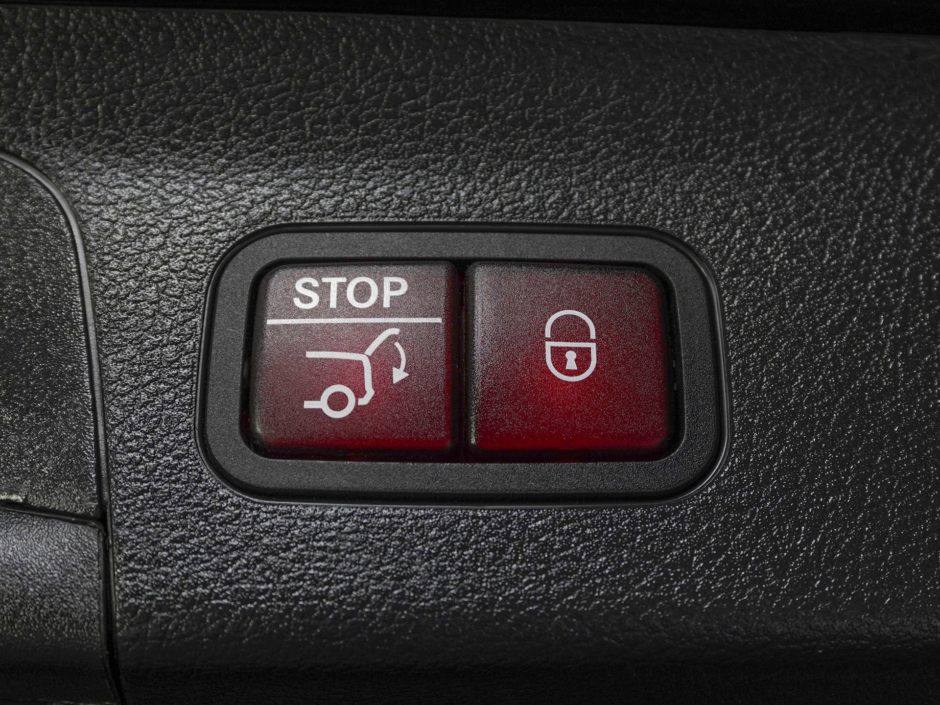 Used 2024 Mercedes-Benz GLS 63 AMG 4MATIC image 11
