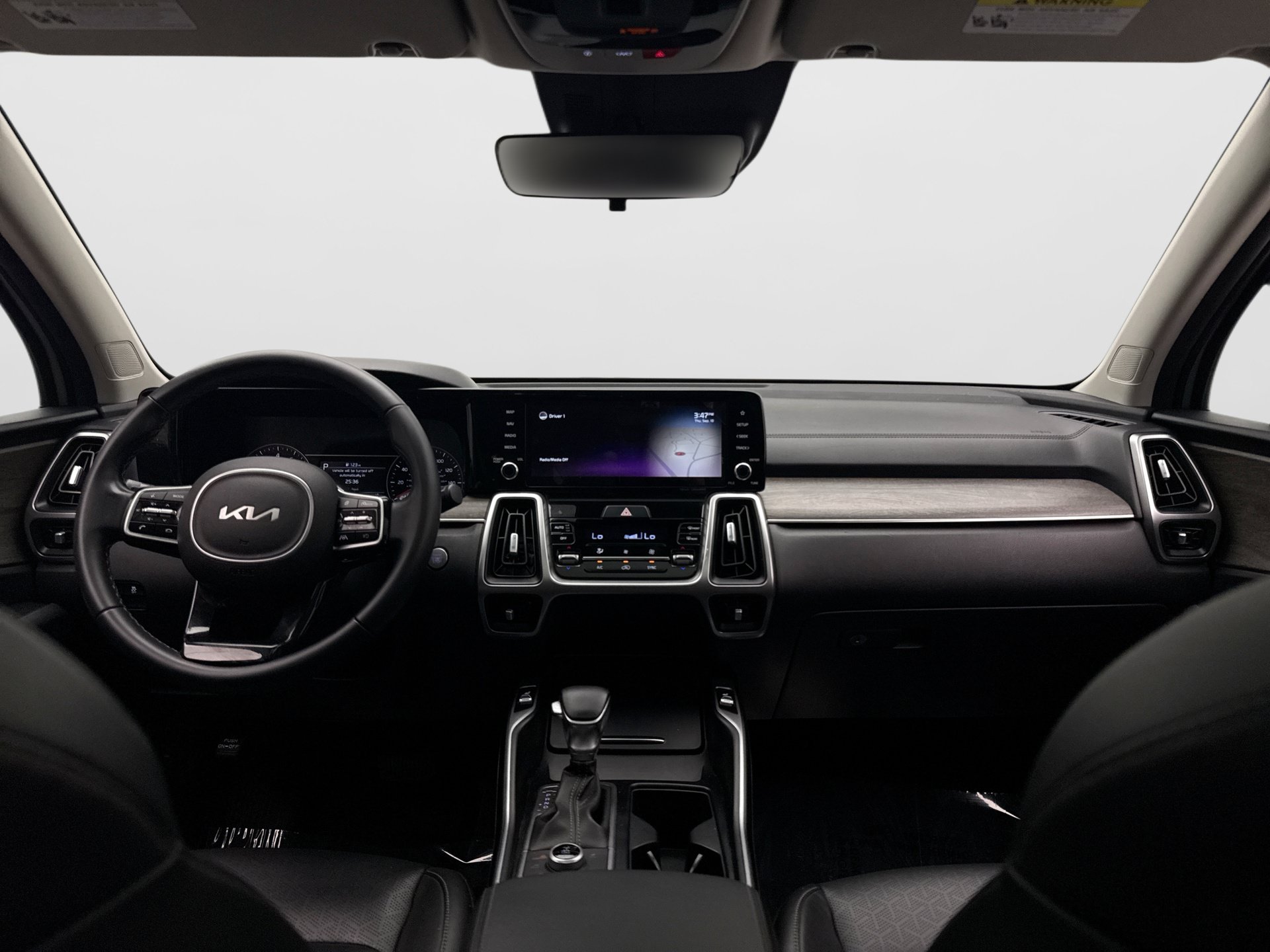 Used 2022 Kia Sorento S w/ Panoramic Sunroof Package AWD/4WD image 14