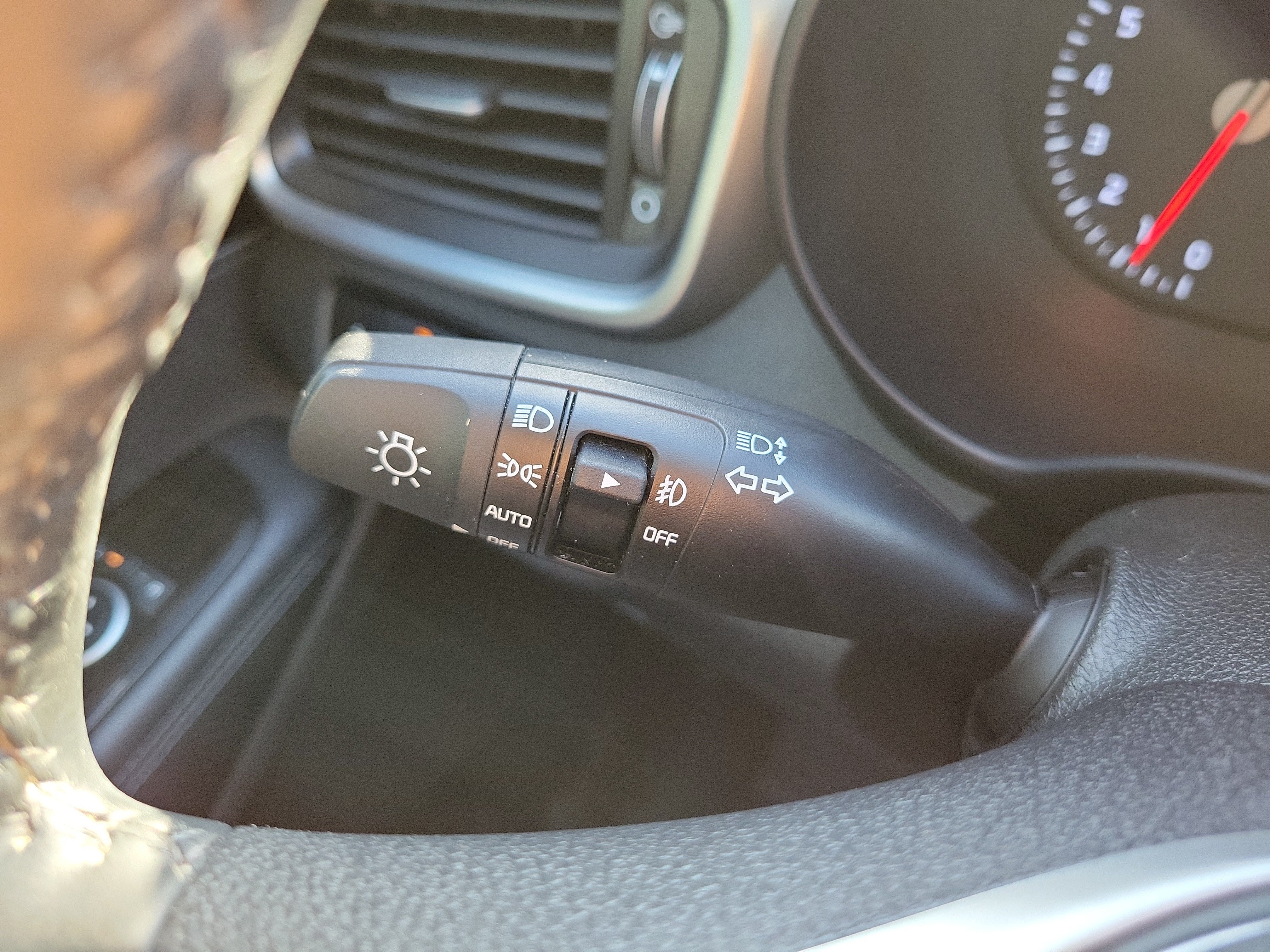Used 2019 Kia Sorento EX AWD/4WD image 31