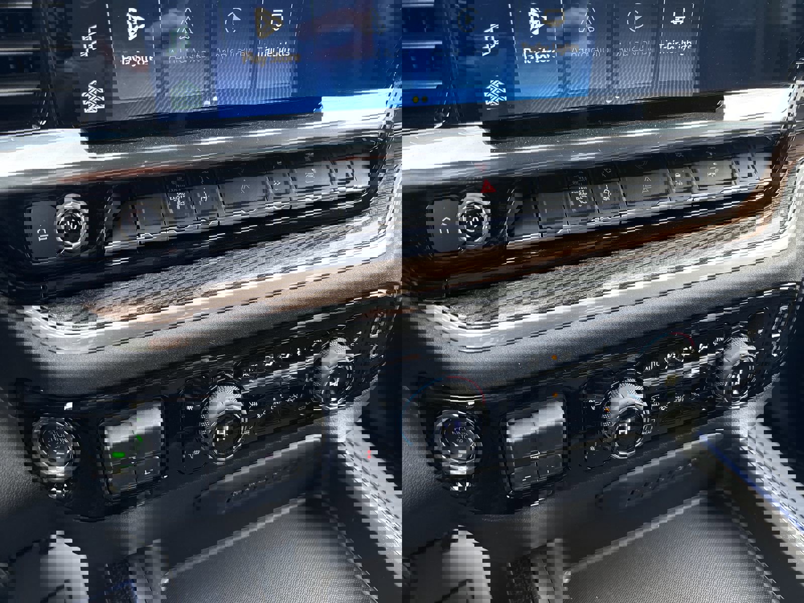 New 2026 Chevrolet Silverado 3500 LT w/ Convenience Package image 18