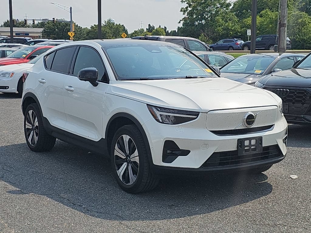 Used 2023 Volvo C40 P8 Recharge Plus w/ Climate Package AWD/4WD video 1