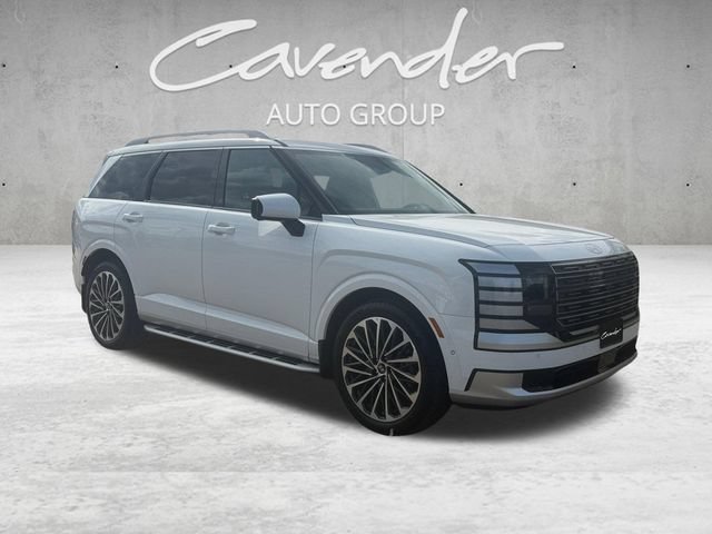 Used 2026 Hyundai Palisade Calligraphy FWD image 2