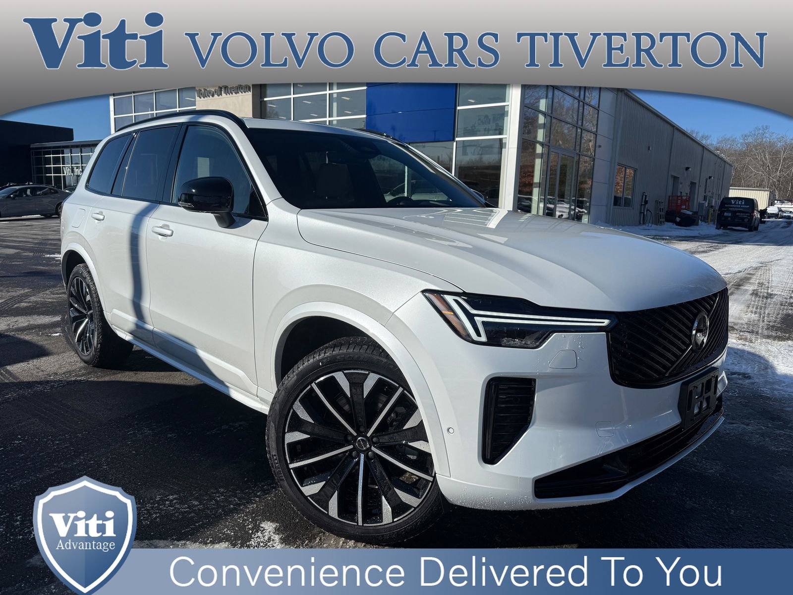 New 2026 Volvo XC90 T8 Ultra w/ Lounge Package image 1