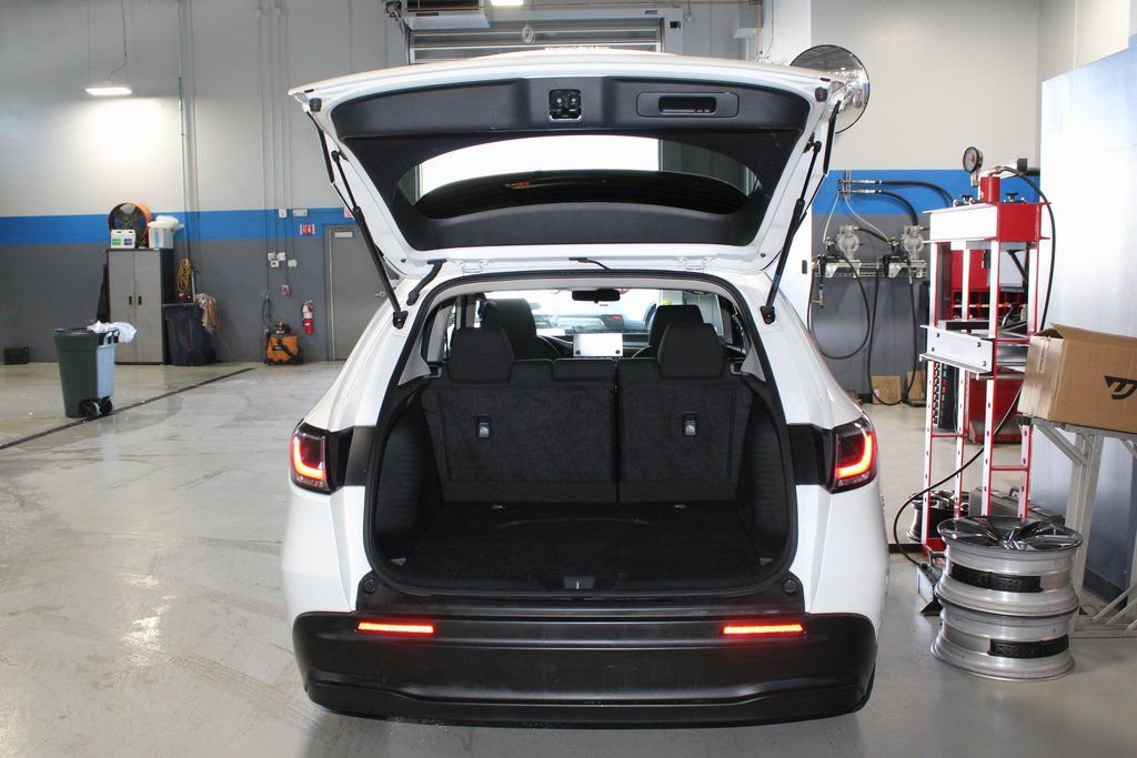 Used 2023 Honda HR-V LX image 38
