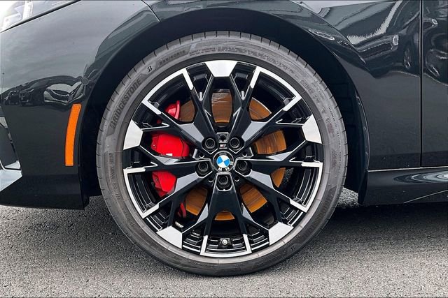 Used 2025 BMW M235i xDrive w/ Technology Package image 8