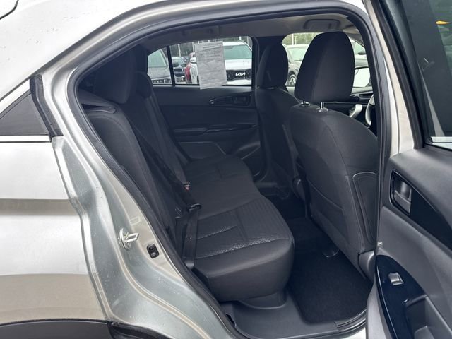 Used 2024 Mitsubishi Eclipse Cross LE image 12