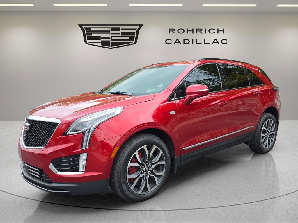 Certified 2025 Cadillac XT5 Sportv w/ Technology Package image 1