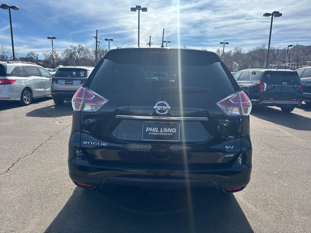 Used 2014 Nissan Rogue SV w/ SV Family Package image 10