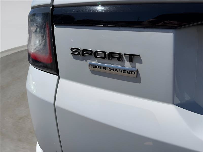 Used 2018 Land Rover Range Rover Sport Supercharged AWD/4WD image 32