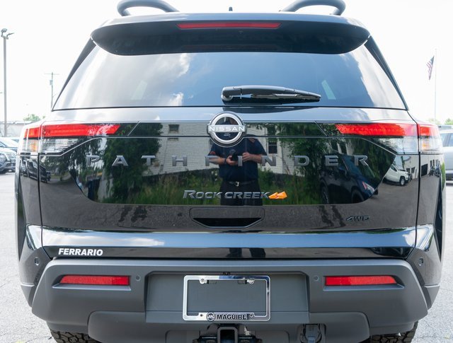 New 2025 Nissan Pathfinder Rock Creek image 6