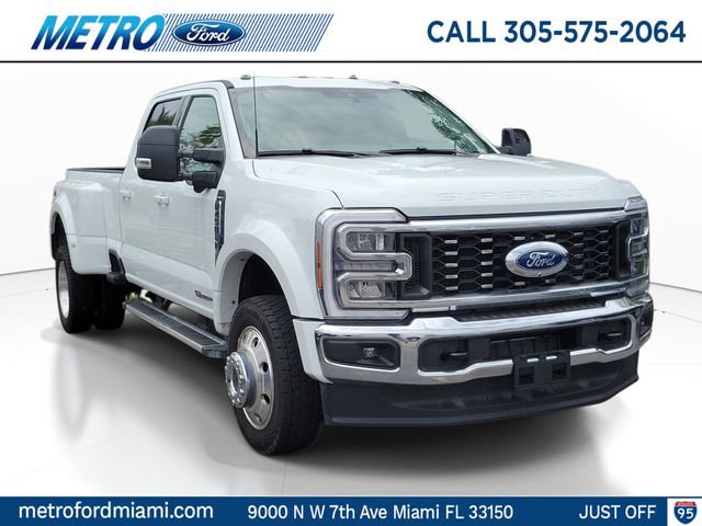 Used 2025 Ford F450 Lariat AWD/4WD image 1