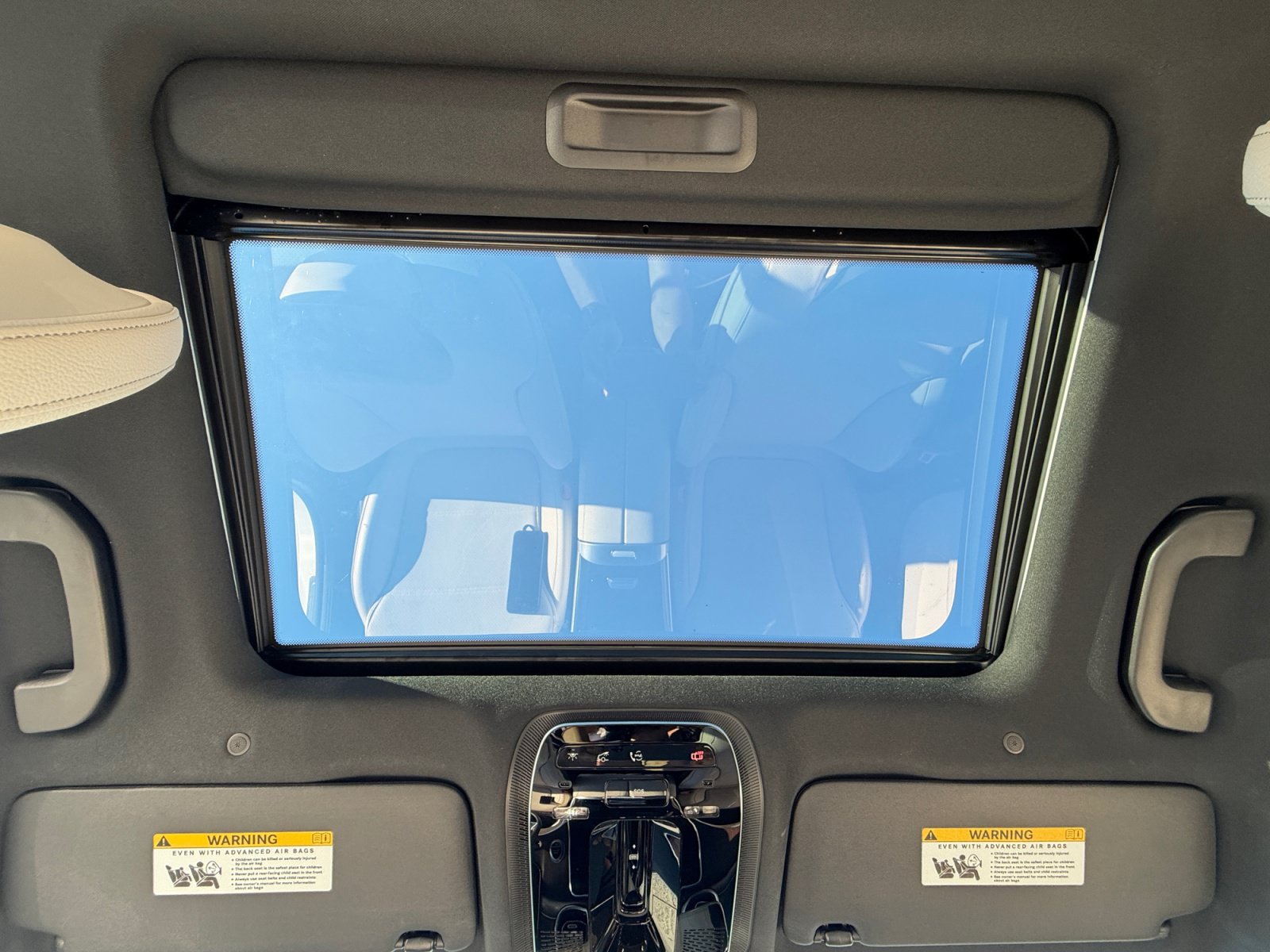 Certified 2023 Mercedes-Benz C 300 4MATIC Sedan image 33