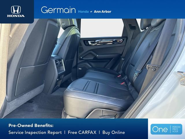 Used 2021 Porsche Cayenne image 11