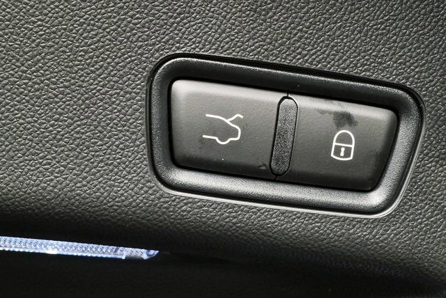 New 2026 Maserati Grecale Modena image 32