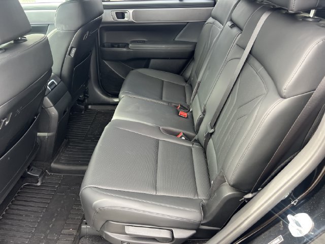 Used 2026 Hyundai Santa Fe SEL FWD image 25