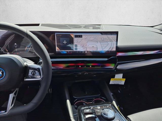 New 2027 BMW i5 eDrive40 w/ M Sport Package RWD image 11