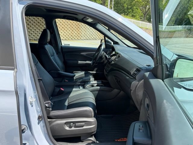 Used 2023 Honda Passport TrailSport image 27