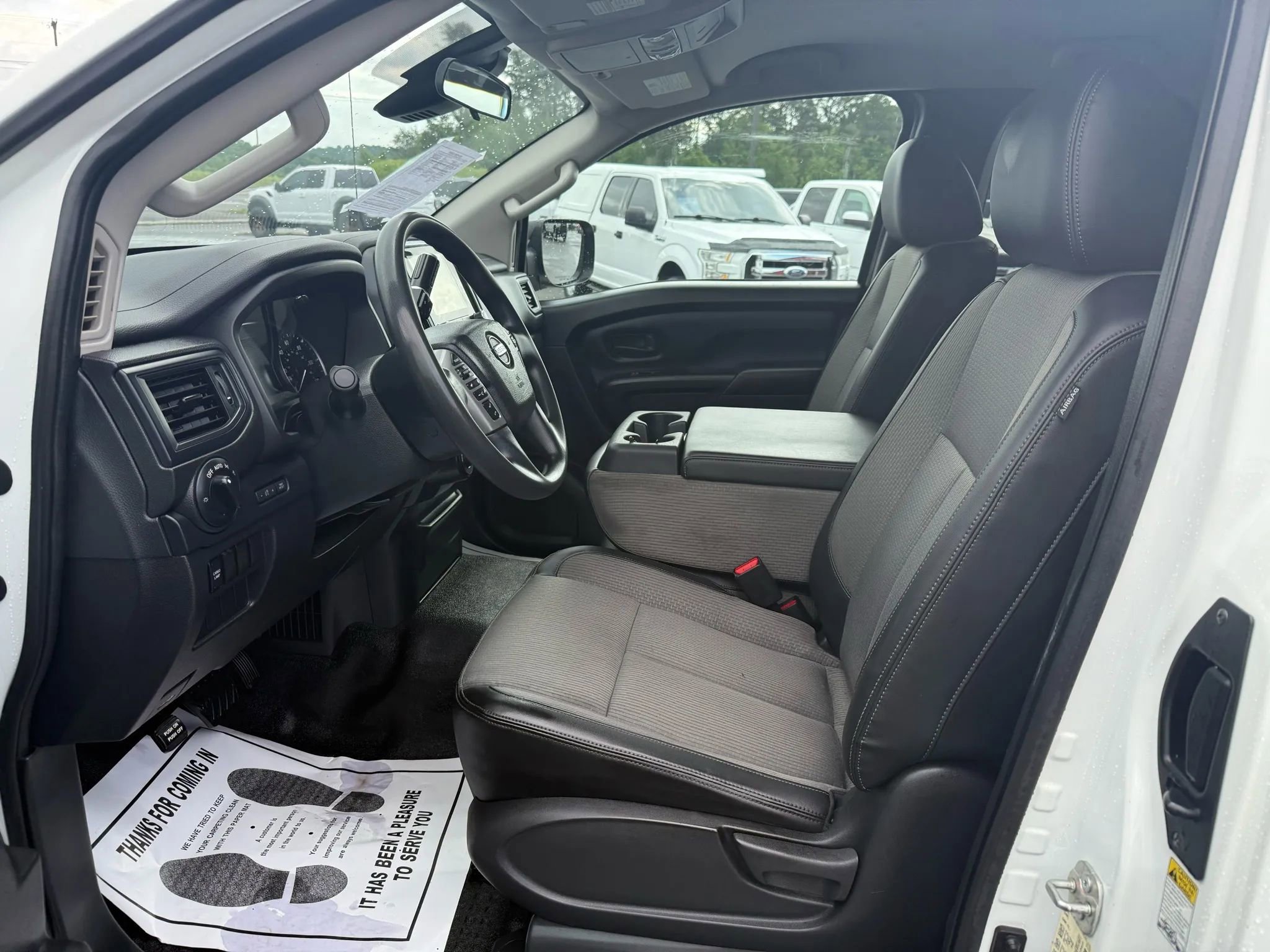 Used 2020 Nissan Titan S w/ S Utility Package image 7