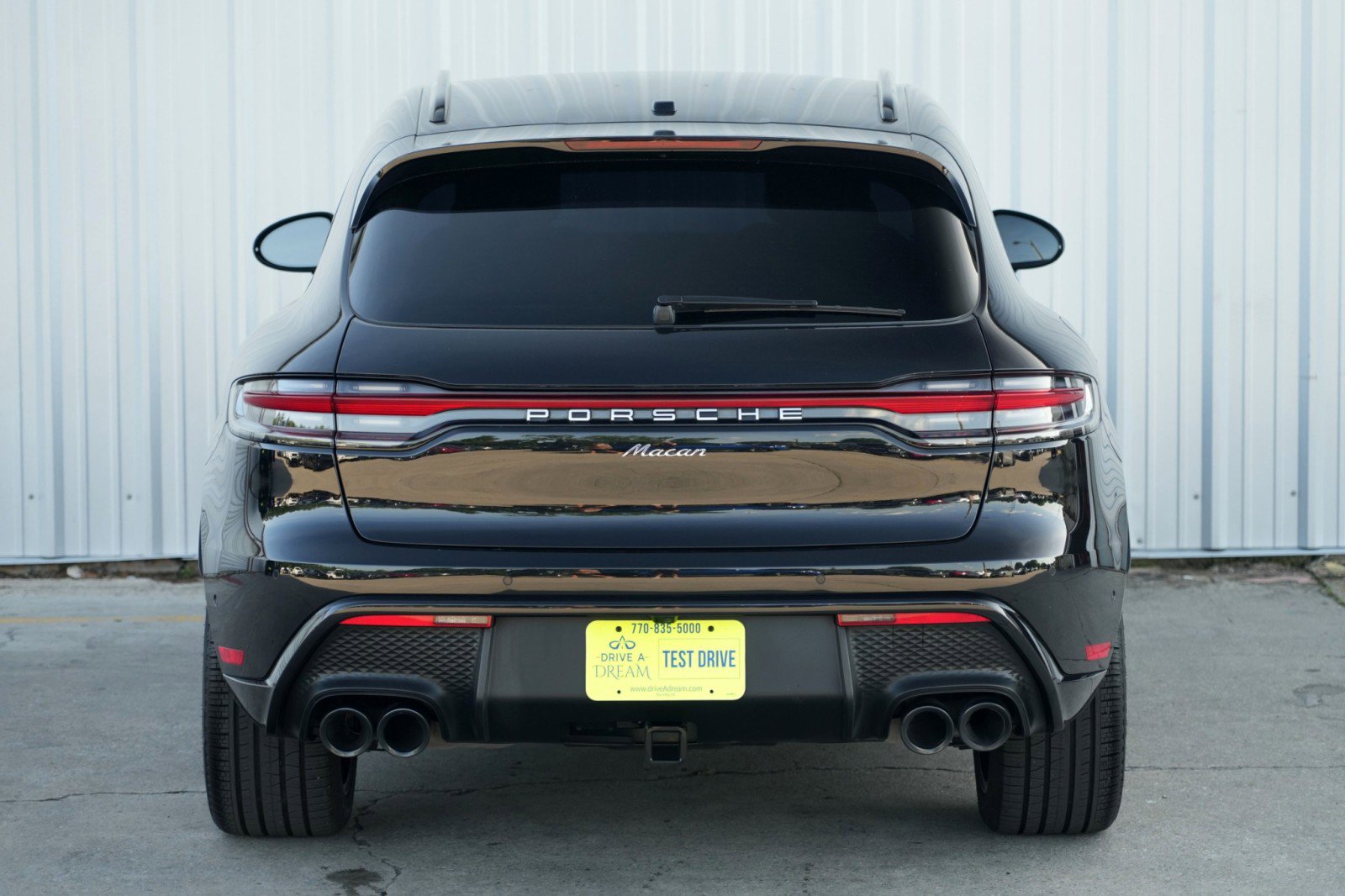 Used 2024 Porsche Macan image 49