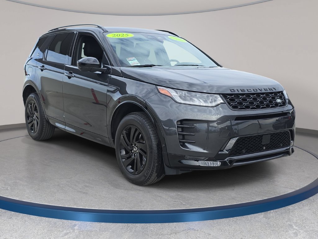 Certified 2025 Land Rover Discovery Sport Dynamic SE AWD/4WD image 3