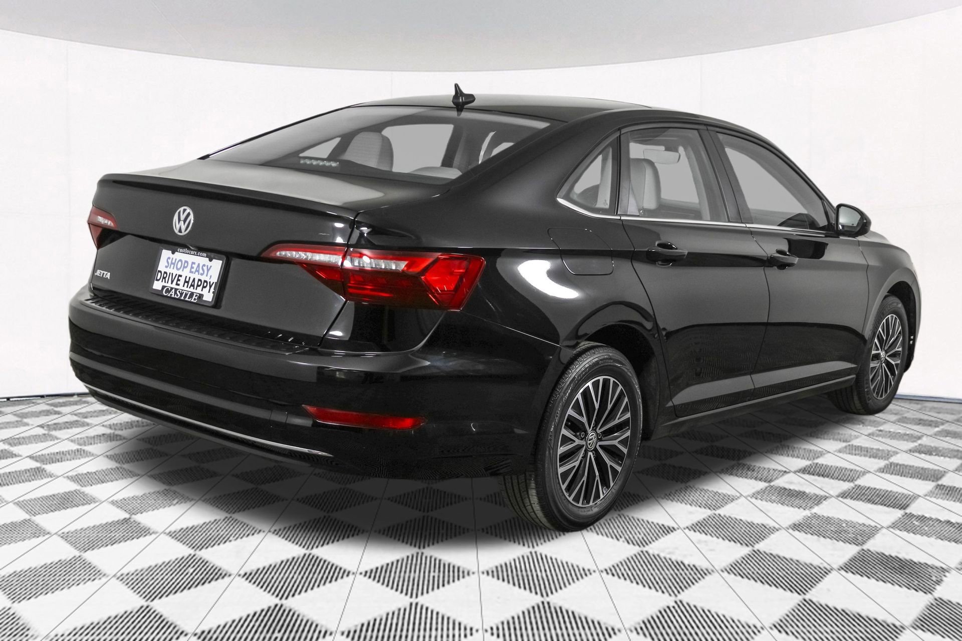 Used 2020 Volkswagen Jetta SE w/ SE Cold Weather Package image 14