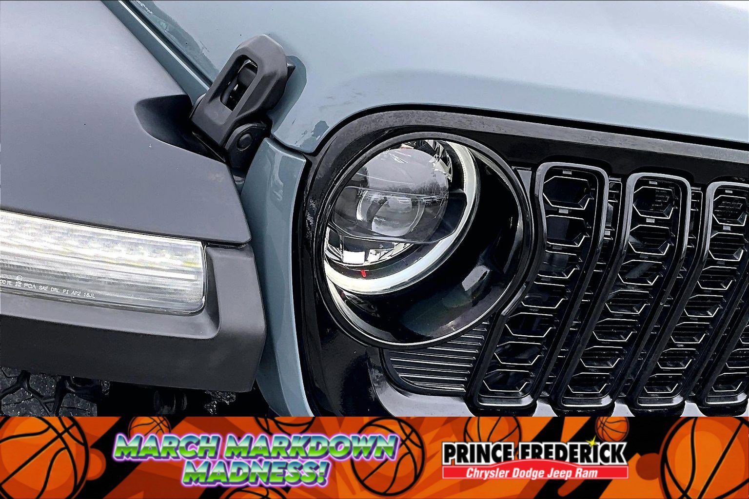 Used 2024 Jeep Wrangler Willys image 23