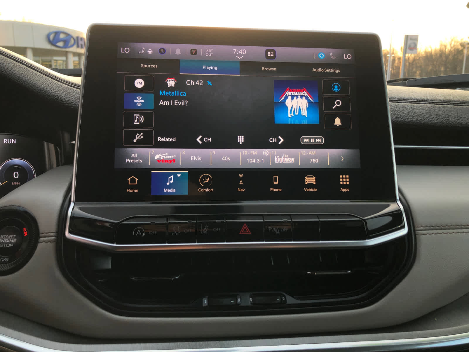 Used 2023 Jeep Compass Limited w/ Elite Group image 17