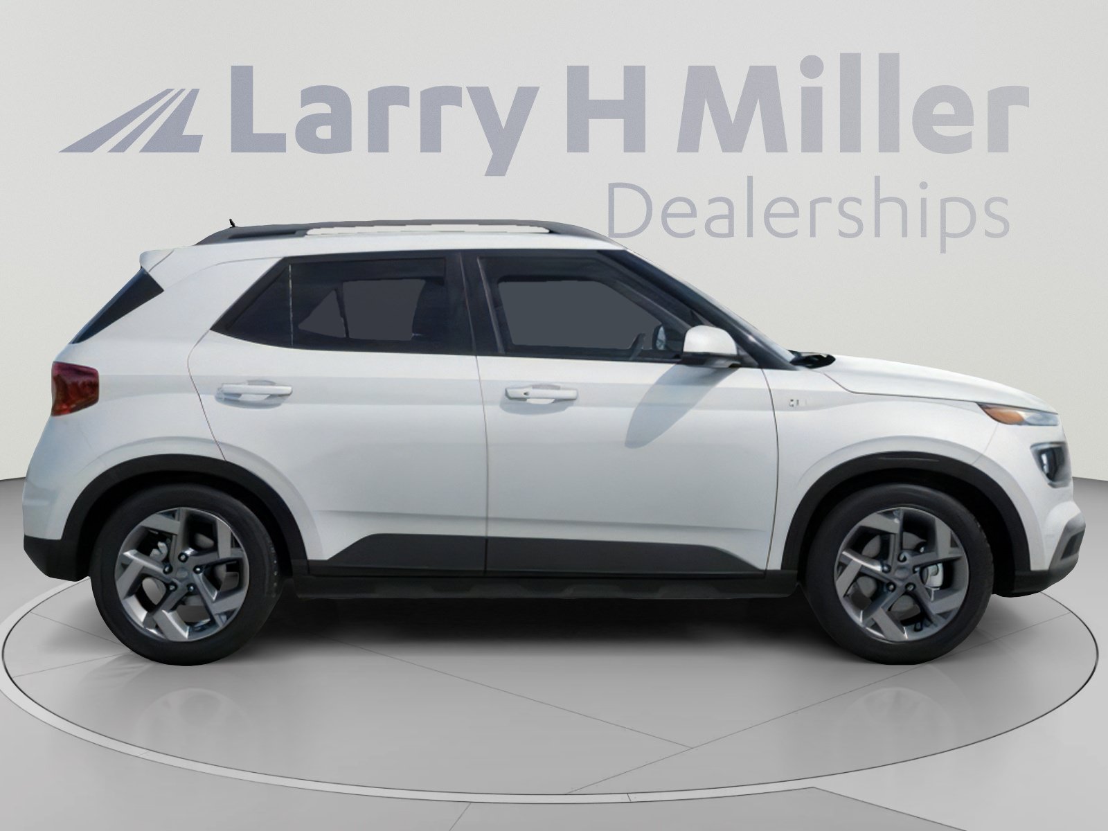 New 2026 Hyundai Venue SEL FWD image 7