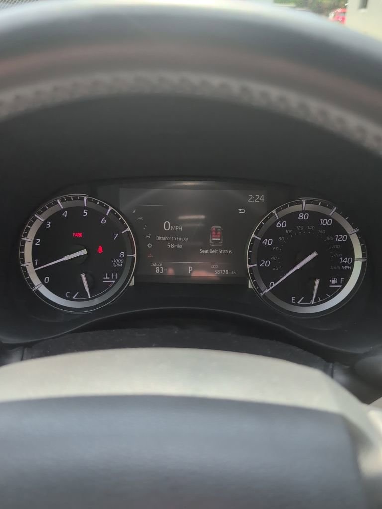 Used 2022 Toyota Highlander Limited image 8