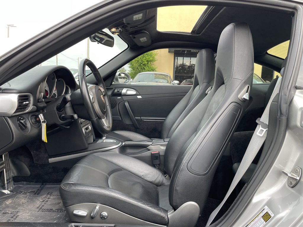 Used 2006 Porsche 911 Carrera S RWD image 23