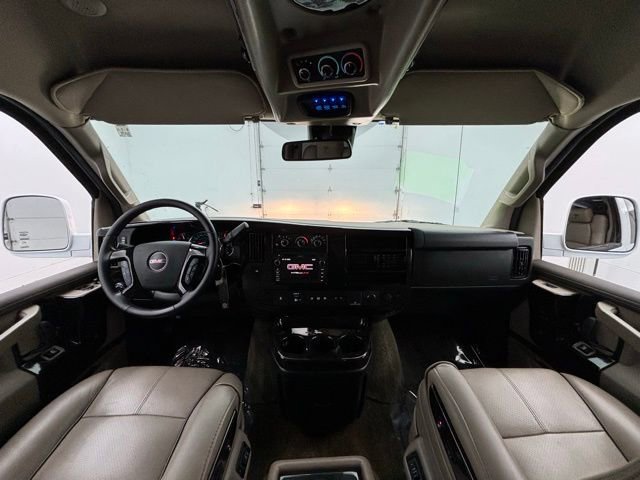 Used 2019 GMC Savana 2500 RWD image 25