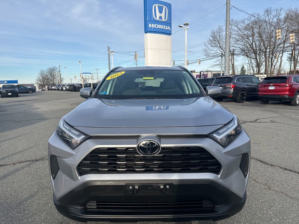 Used 2023 Toyota RAV4 XLE image 2