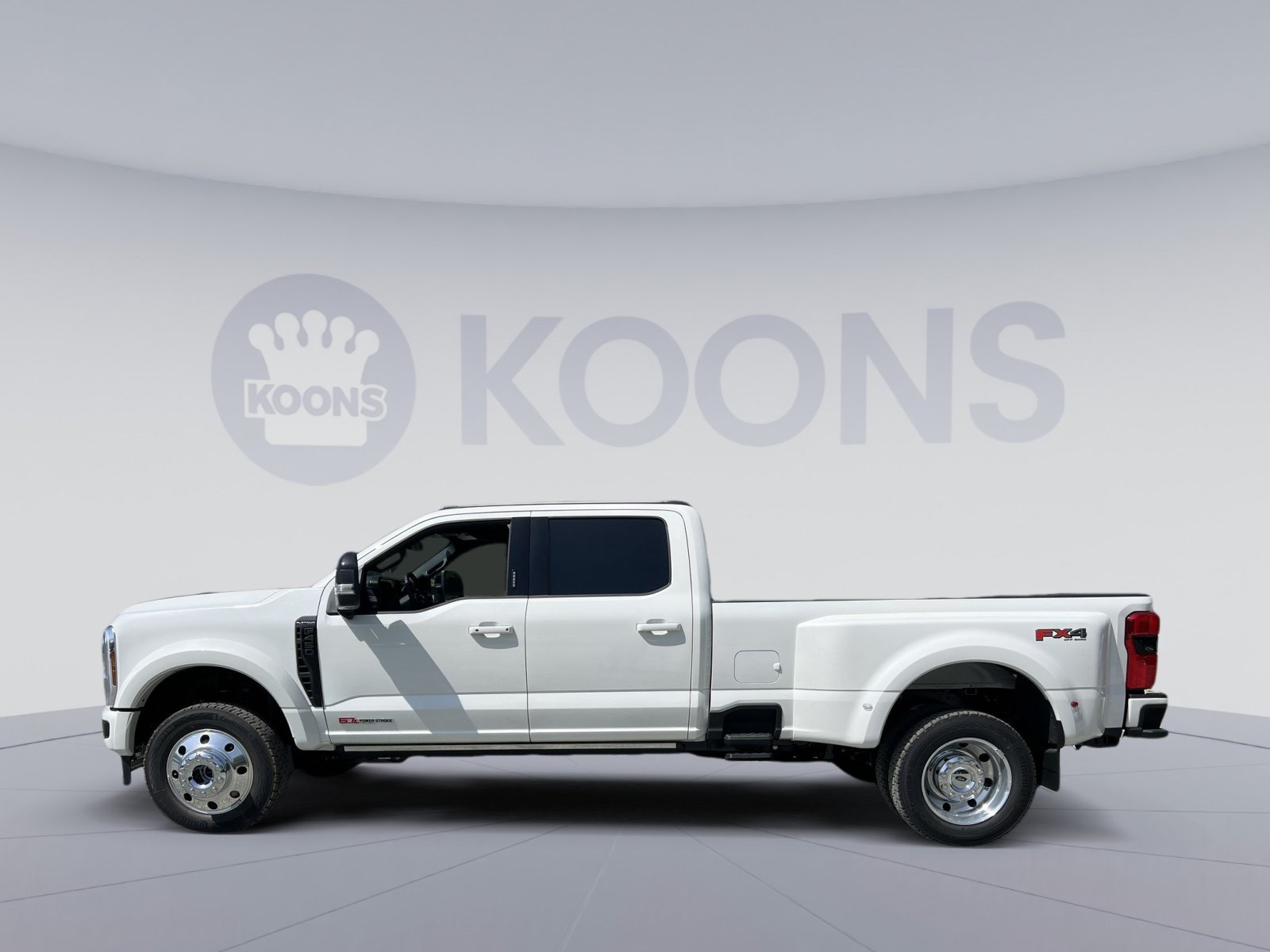 New 2026 Ford F450 Platinum AWD/4WD image 2