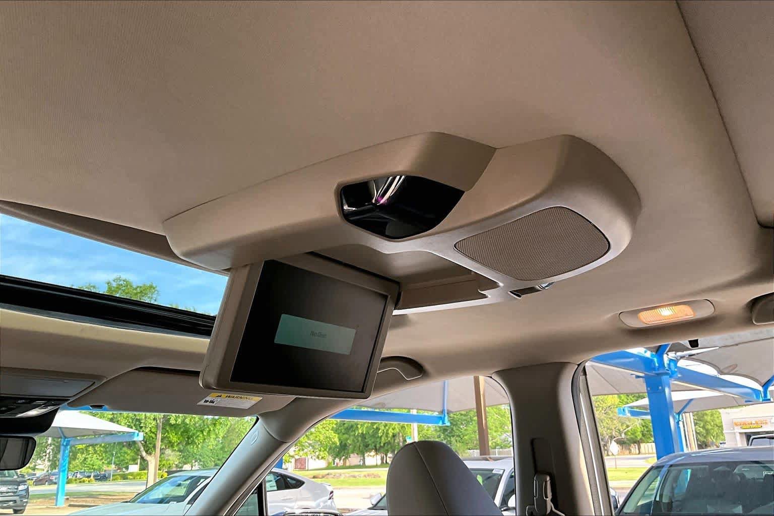 Used 2021 Honda Pilot Elite image 34