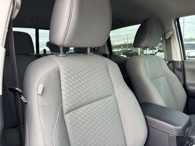 Used 2022 Toyota Tacoma SR AWD/4WD image 24