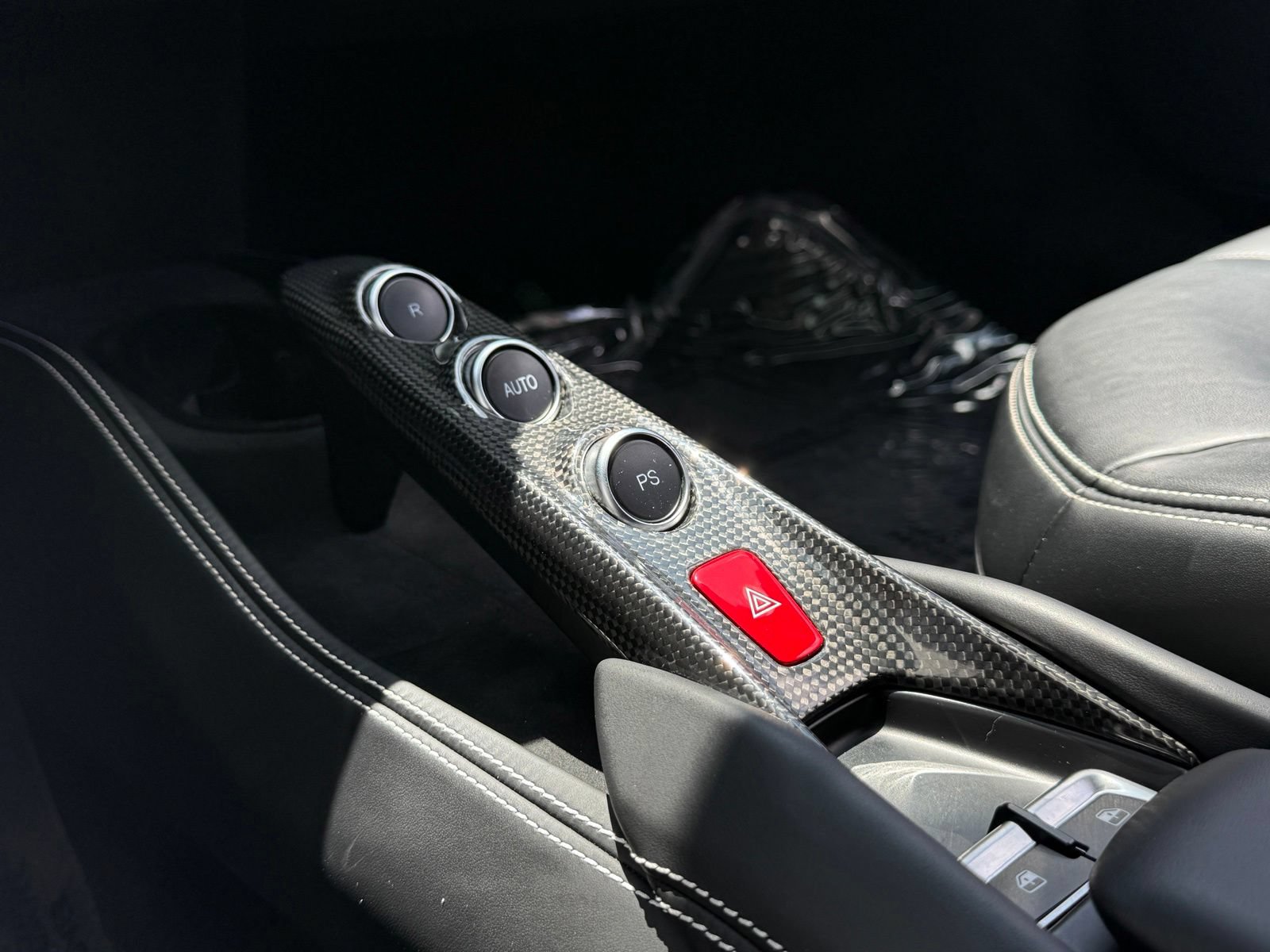 Used 2020 Ferrari F8 Tributo RWD image 55