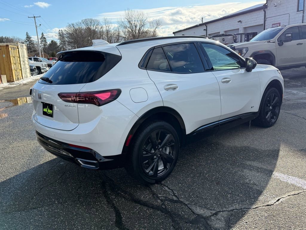 Used 2025 Buick Envision Sport Touring image 6