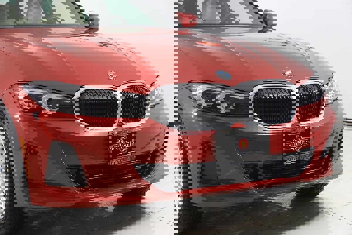 Used 2023 BMW 330i xDrive 330i xDrive image 41