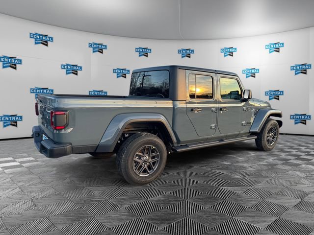 New 2026 Jeep Gladiator Sport image 5