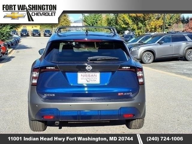 Used 2026 Nissan Kicks SR w/ Cold Weather Package AWD/4WD image 5
