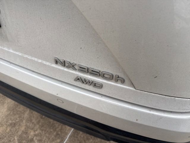 Used 2024 Lexus NX 350h AWD w/ Premium Package image 4