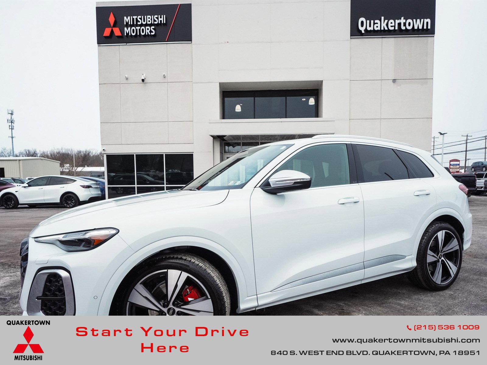 Used 2025 Audi SQ5 Premium Plus w/ Premium Plus Package image 1