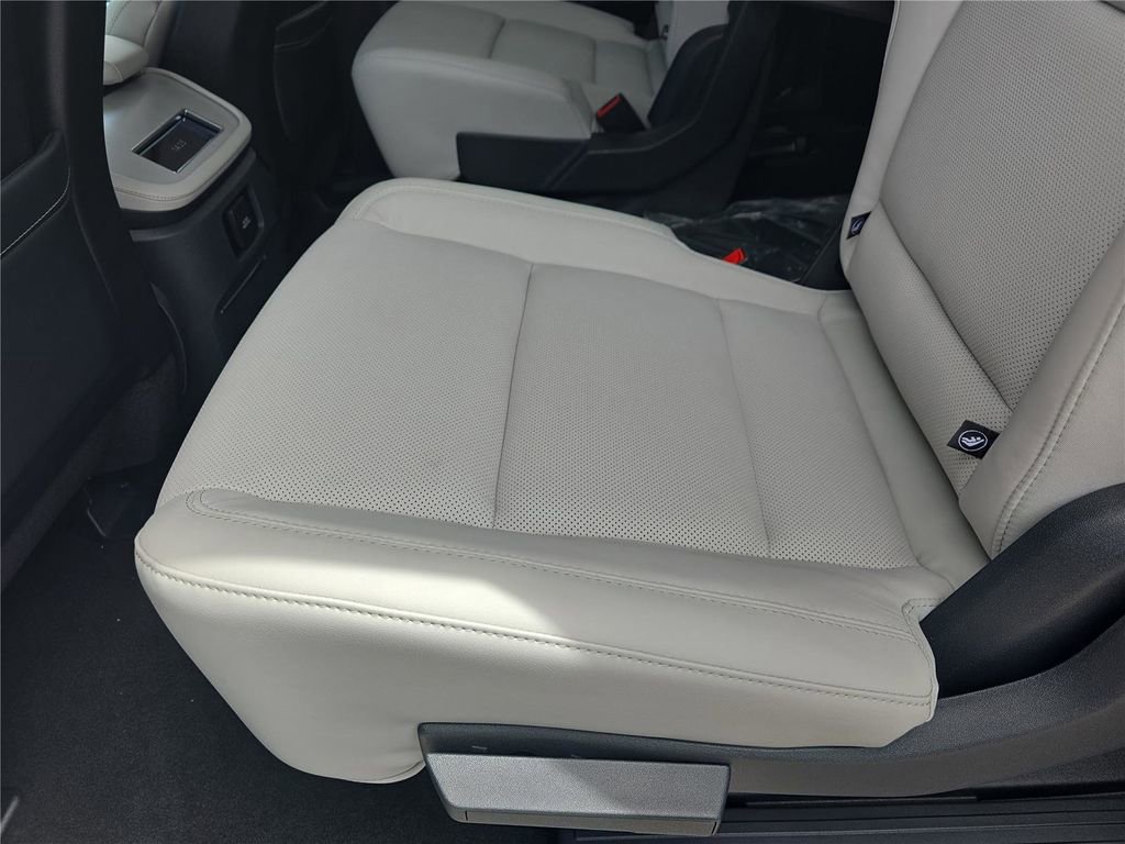 New 2026 Lincoln Navigator L Reserve AWD/4WD image 17