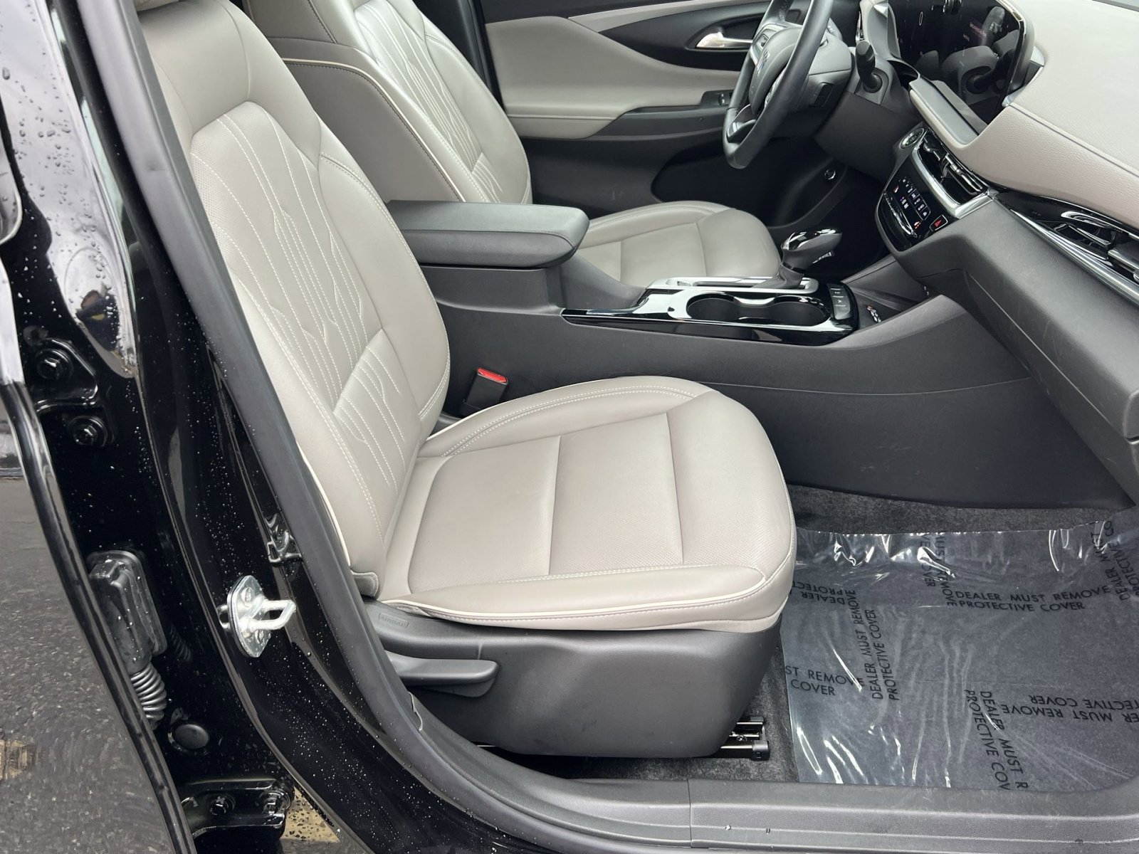 Used 2024 Buick Envista Avenir image 30