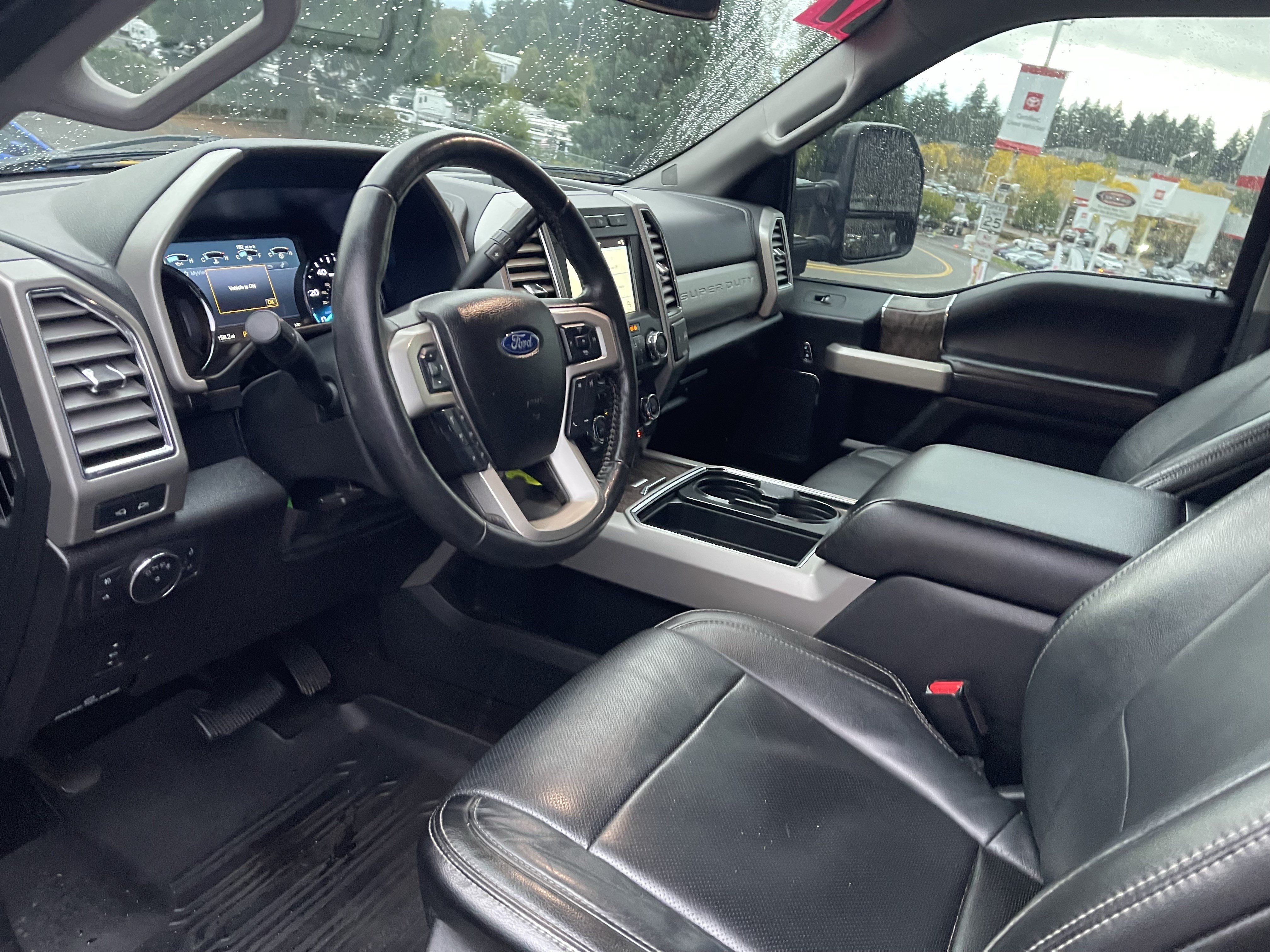 Used 2017 Ford F250 Lariat w/ Lariat Value Package AWD/4WD image 11