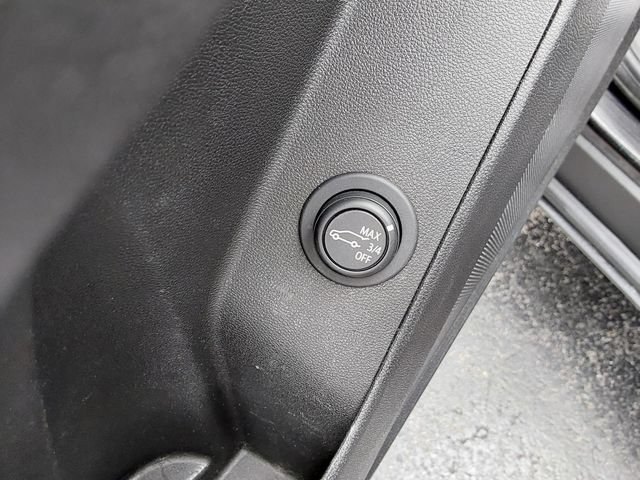 Used 2024 Chevrolet Equinox LT AWD/4WD image 16