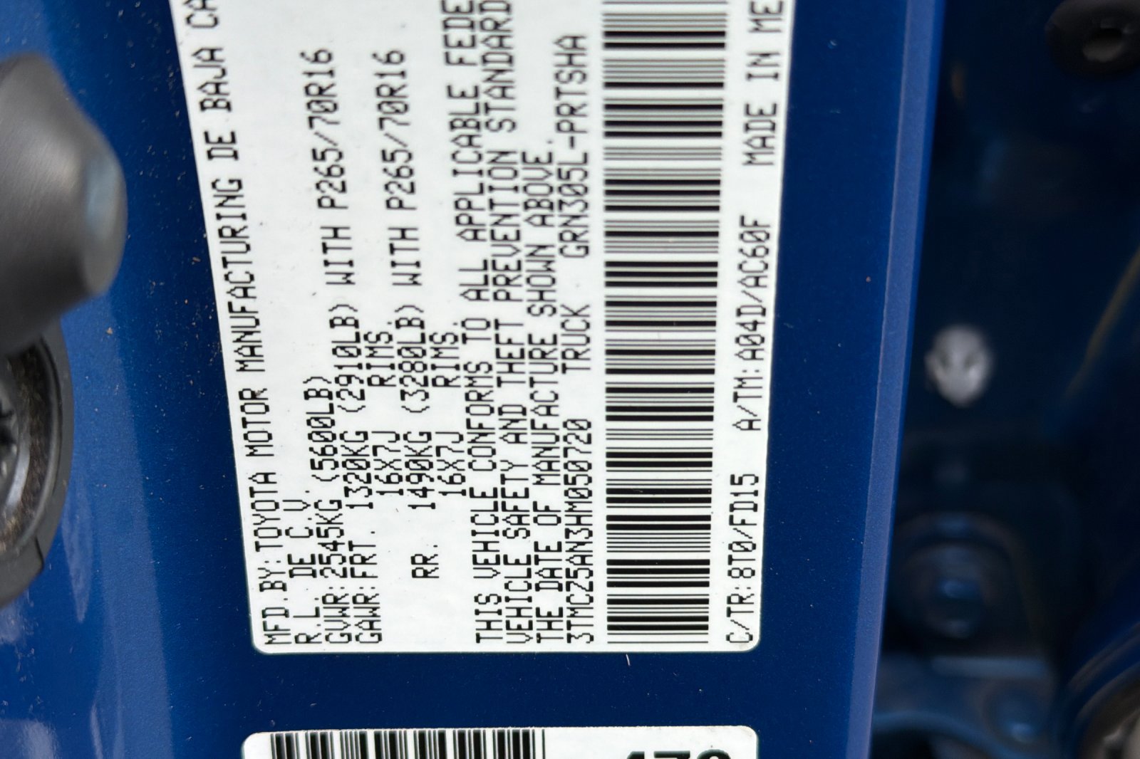 Used 2017 Toyota Tacoma TRD Off-Road image 28